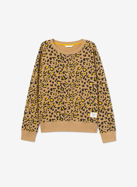 dark-yellow-t-shirt